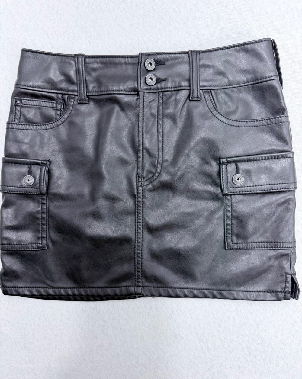 Gap Kids Girls Black Faux Leather Cargo Mini Skirt Size 10 Adjustable Waist